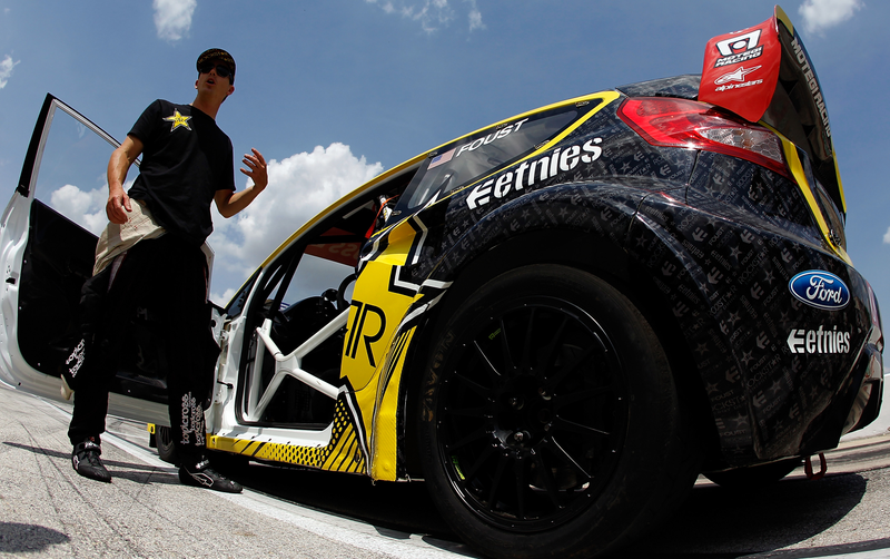 Illustration for article titled How Tanner Foust Went From Aspiring Doctor To Doctor Drift (Among Other Things)
